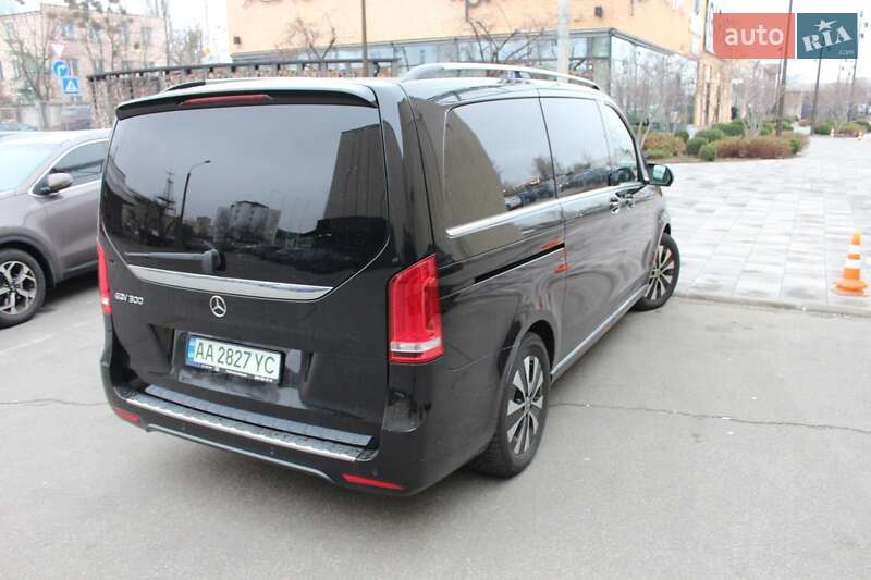 Минивэн Mercedes-Benz EQV 2020 в Киеве