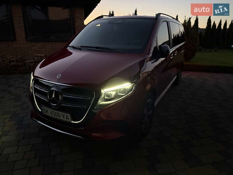 Минивэн Mercedes-Benz EQV 2024 в Ровно