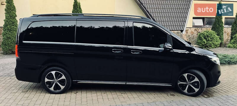 Минивэн Mercedes-Benz EQV 2024 в Киеве