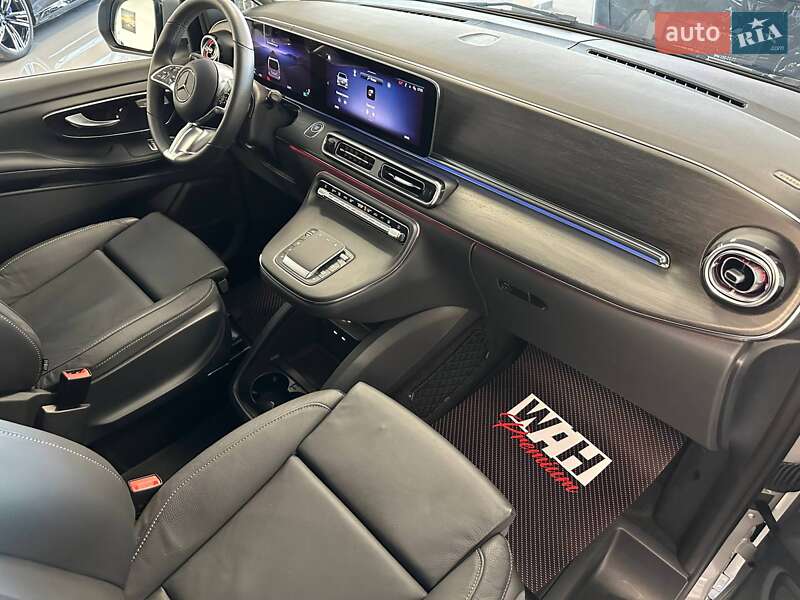 Минивэн Mercedes-Benz EQV 2025 в Киеве