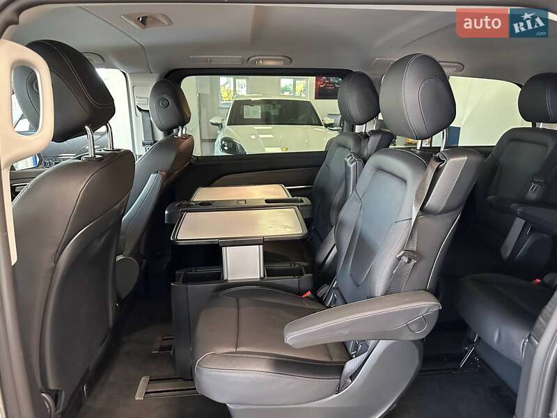 Минивэн Mercedes-Benz EQV 2025 в Киеве