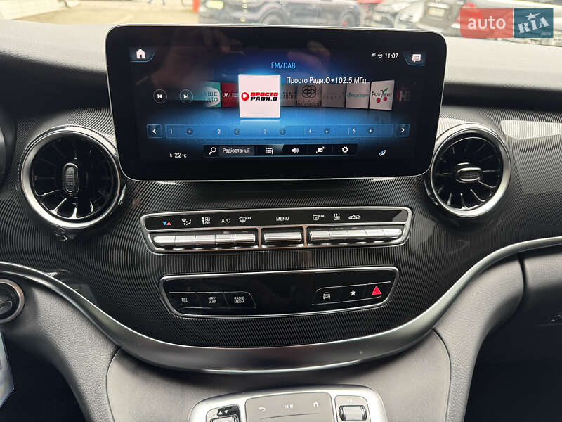 Минивэн Mercedes-Benz EQV 2023 в Киеве фото 68 Минивэн Mercedes-Benz EQV 2023 в Киеве