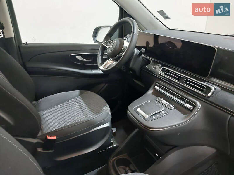 Минивэн Mercedes-Benz EQV 2024 в Житомире фото 26 Минивэн Mercedes-Benz EQV 2024 в Житомире
