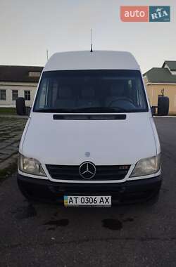 Мікроавтобус Mercedes-Benz eSprinter 2026 в Галичі