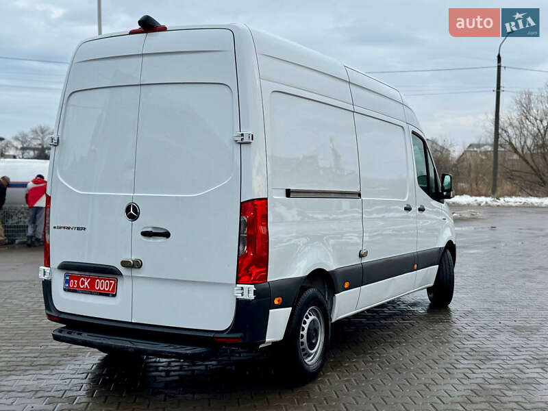 Грузовой фургон Mercedes-Benz eSprinter 2023 в Дрогобыче
