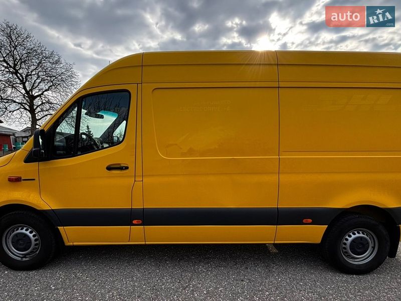 Грузовой фургон Mercedes-Benz eSprinter 2021 в Чернигове