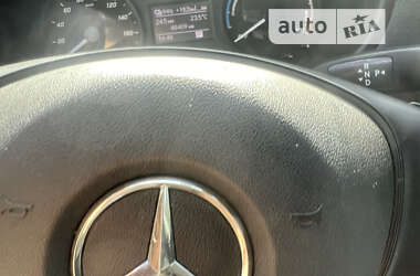 Грузовой фургон Mercedes-Benz eVito 2019 в  фото 17 Грузовой фургон Mercedes-Benz eVito 2019 в