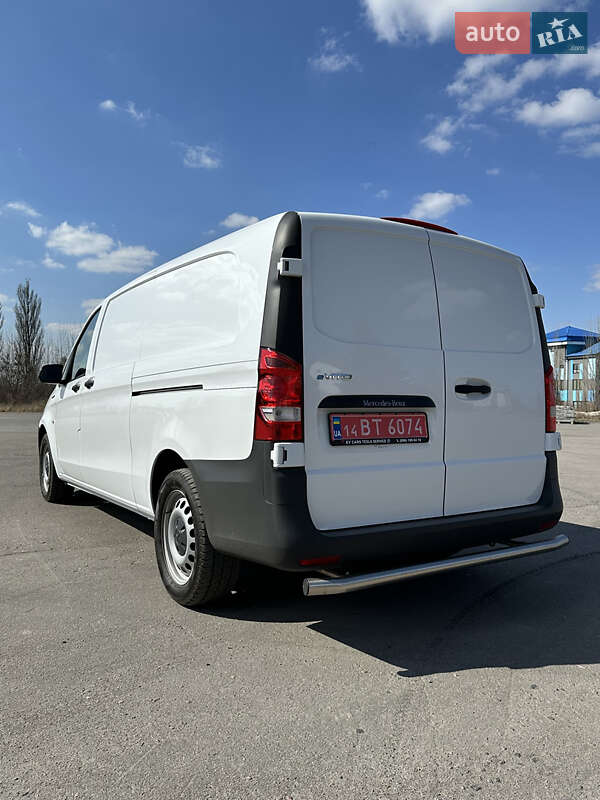 Вантажний фургон Mercedes-Benz eVito 2023 в Рівному