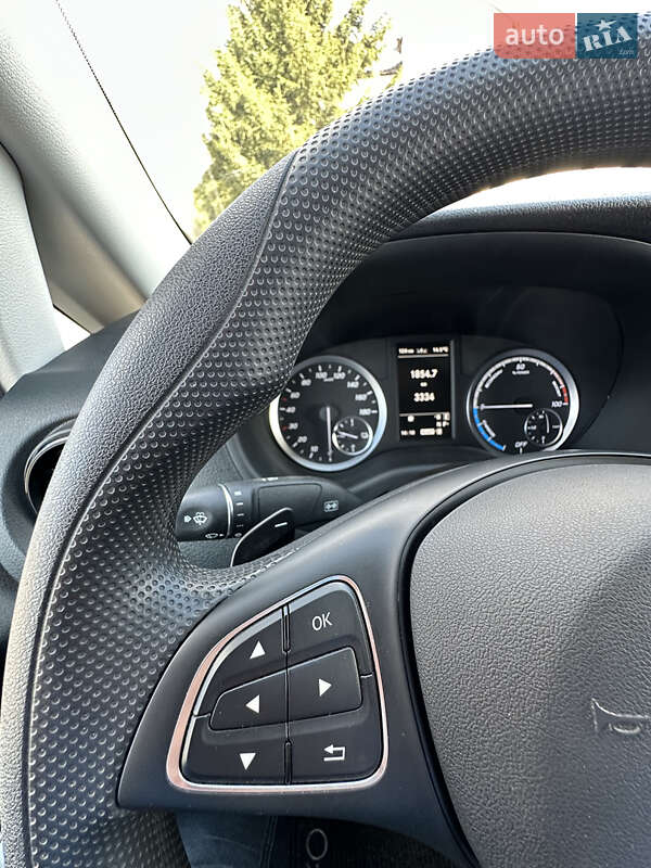 Вантажний фургон Mercedes-Benz eVito 2023 в Рівному