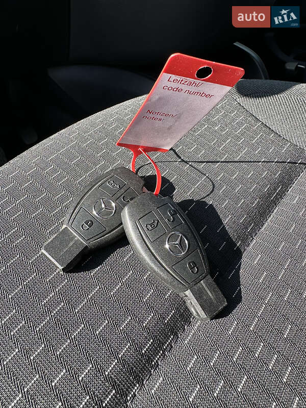 Вантажний фургон Mercedes-Benz eVito 2023 в Рівному