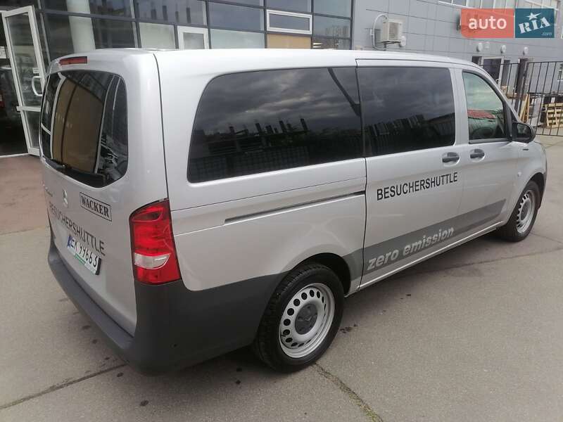 Минивэн Mercedes-Benz eVito 2020 в Киеве фото 15 Минивэн Mercedes-Benz eVito 2020 в Киеве