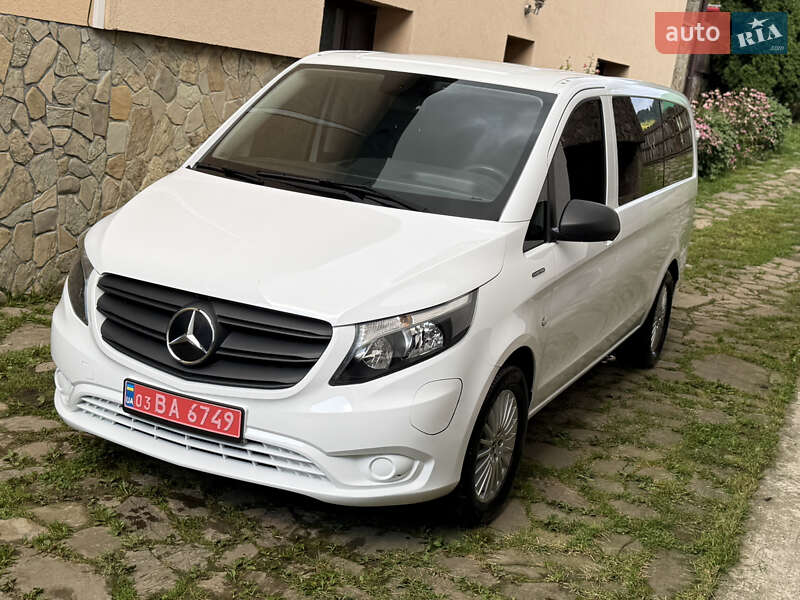 Минивэн Mercedes-Benz eVito 2021 в Тячеве