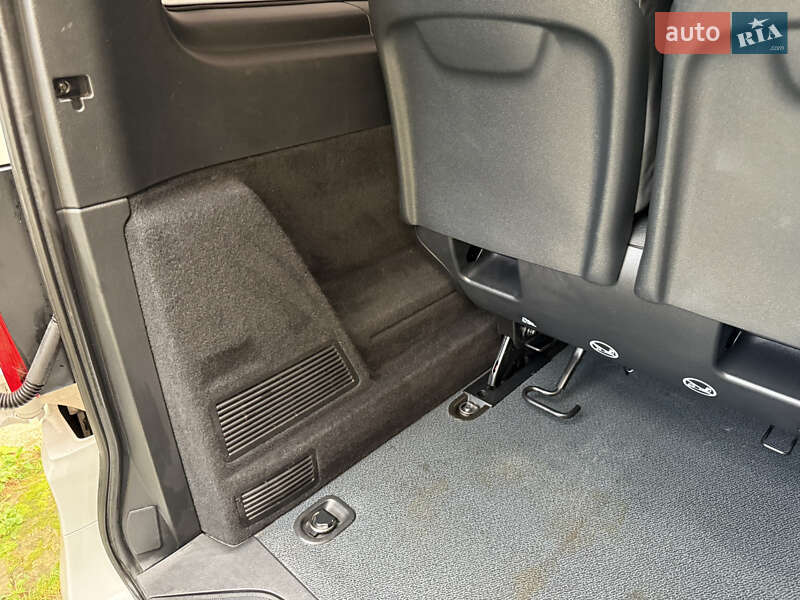 Минивэн Mercedes-Benz eVito 2021 в Тячеве