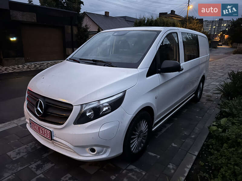 Вантажний фургон Mercedes-Benz eVito 2023 в Рівному