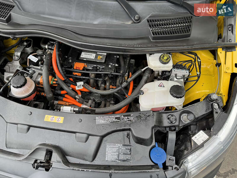 Грузовой фургон Mercedes-Benz eVito 2020 в Киеве фото 37 Грузовой фургон Mercedes-Benz eVito 2020 в Киеве