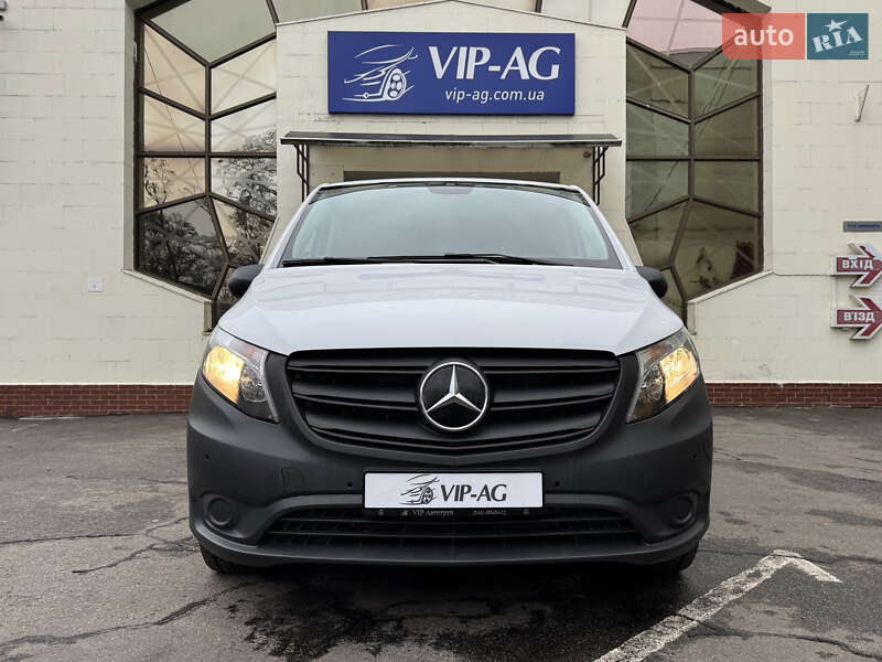 Вантажний фургон Mercedes-Benz eVito 2024 в Києві