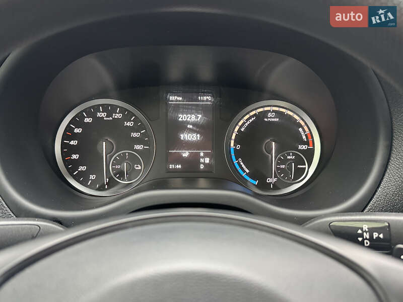 Вантажний фургон Mercedes-Benz eVito 2024 в Києві