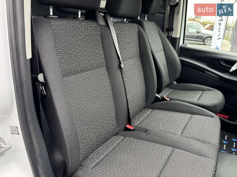 Вантажний фургон Mercedes-Benz eVito 2020 в Рівному