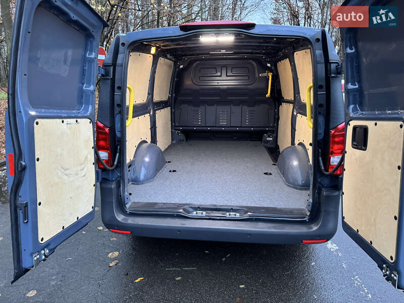 Вантажний фургон Mercedes-Benz eVito 2020 в Рівному фото 34 Вантажний фургон Mercedes-Benz eVito 2020 в Рівному