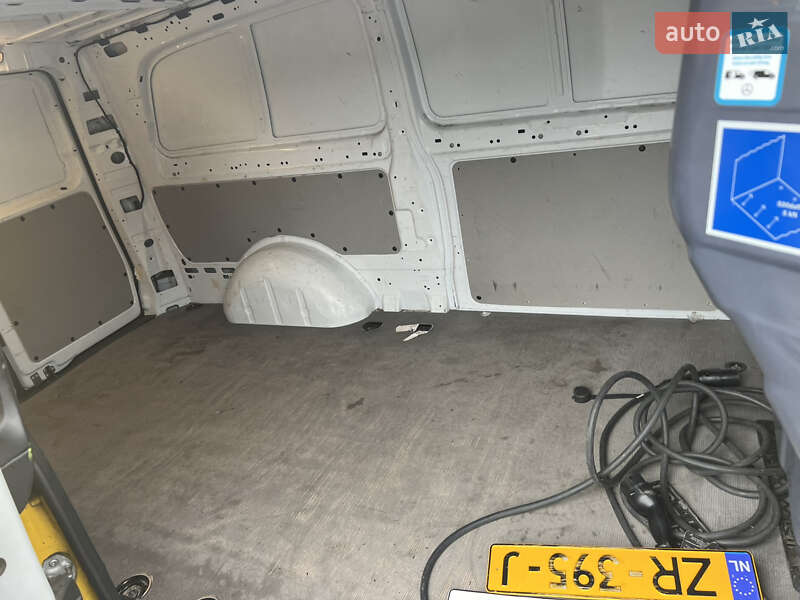 Грузовой фургон Mercedes-Benz eVito 2019 в Виннице фото 8 Грузовой фургон Mercedes-Benz eVito 2019 в Виннице