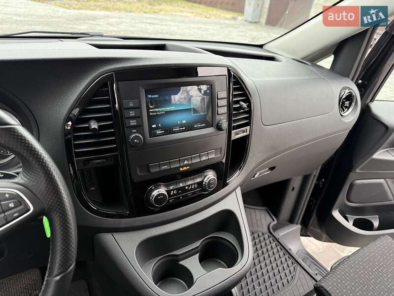 Минивэн Mercedes-Benz eVito 2022 в Шацке