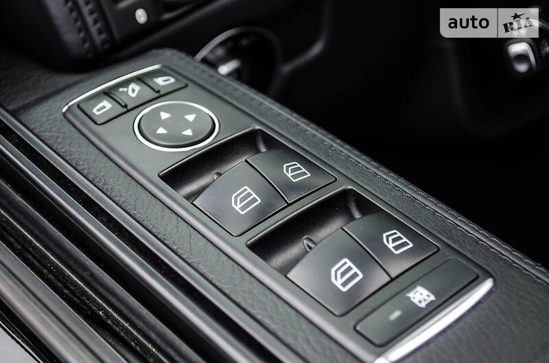 Позашляховик / Кросовер Mercedes-Benz G-Class 2013 в Києві
