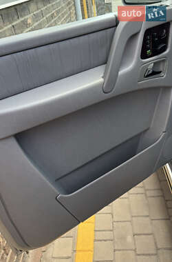 Внедорожник / Кроссовер Mercedes-Benz G-Class 2001 в 