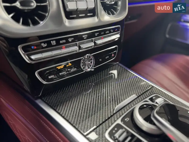 Позашляховик / Кросовер Mercedes-Benz G-Class 2022 в 