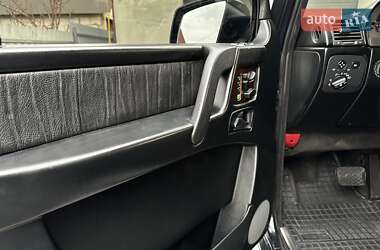 Внедорожник / Кроссовер Mercedes-Benz G-Class 2001 в 