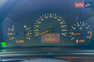 Внедорожник / Кроссовер Mercedes-Benz G-Class 2000 в 