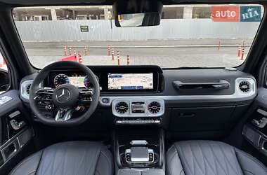 Позашляховик / Кросовер Mercedes-Benz G-Class 2024 в 
