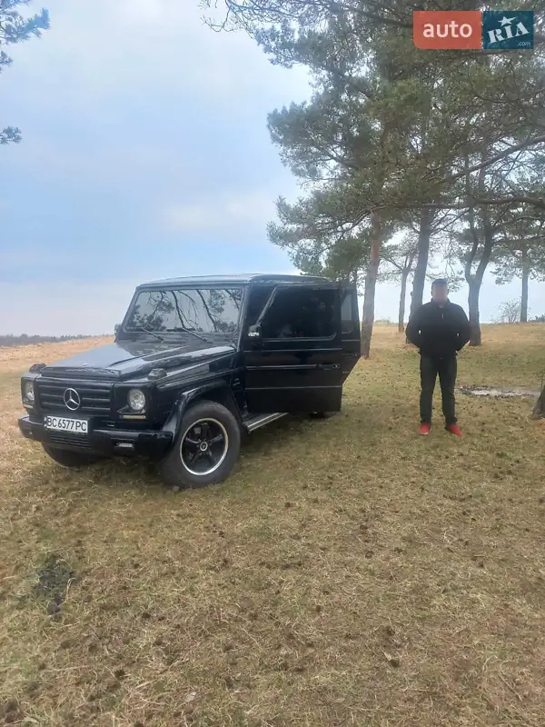 Mercedes-Benz G-Class