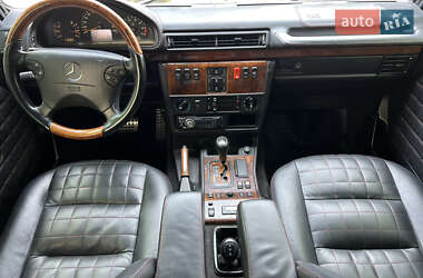 Внедорожник / Кроссовер Mercedes-Benz G-Class 2000 в 
