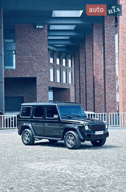 Mercedes-Benz G-Class 2011