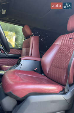 Внедорожник / Кроссовер Mercedes-Benz G-Class 2010 в 
