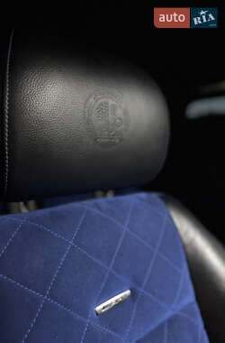 Внедорожник / Кроссовер Mercedes-Benz G-Class 2004 в 