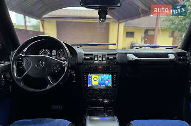 Внедорожник / Кроссовер Mercedes-Benz G-Class 2004 в 