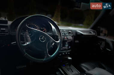 Позашляховик / Кросовер Mercedes-Benz G-Class 2004 в 