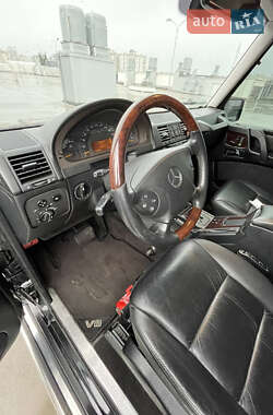 Внедорожник / Кроссовер Mercedes-Benz G-Class 2003 в 