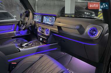 Позашляховик / Кросовер Mercedes-Benz G-Class 2023 в 