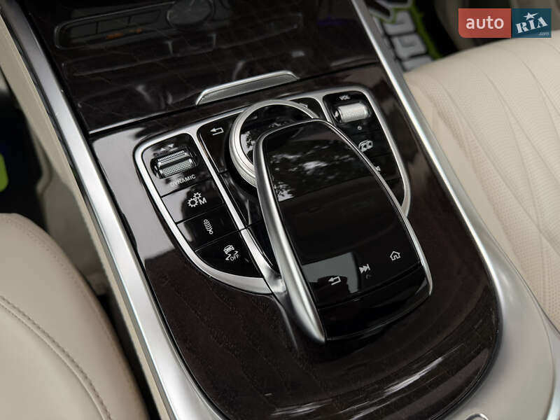 Позашляховик / Кросовер Mercedes-Benz G-Class 2022 в Києві