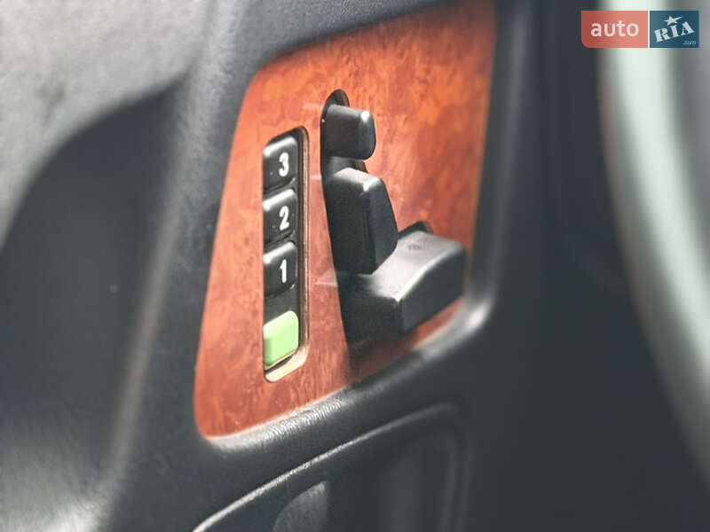 Внедорожник / Кроссовер Mercedes-Benz G-Class 2005 в Киеве фото 23 Внедорожник / Кроссовер Mercedes-Benz G-Class 2005 в Киеве