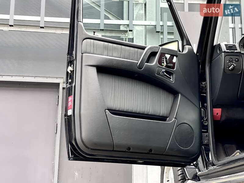 Позашляховик / Кросовер Mercedes-Benz G-Class 2005 в Києві фото 37 Позашляховик / Кросовер Mercedes-Benz G-Class 2005 в Києві