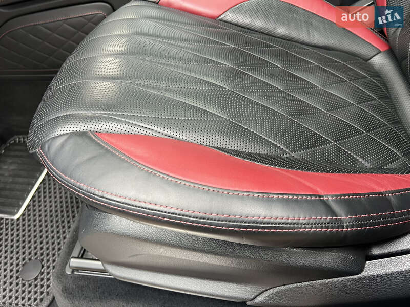 Позашляховик / Кросовер Mercedes-Benz G-Class 2019 в Києві