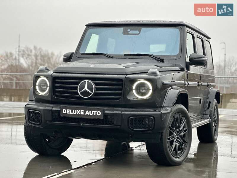 Mercedes-Benz G-Class 2024