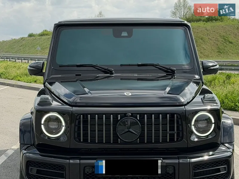 Mercedes-Benz G-Class