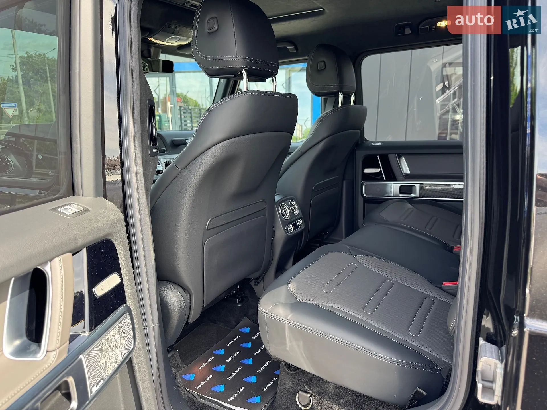 2025 Mercedes-Benz G-klasse - мініатюра 30