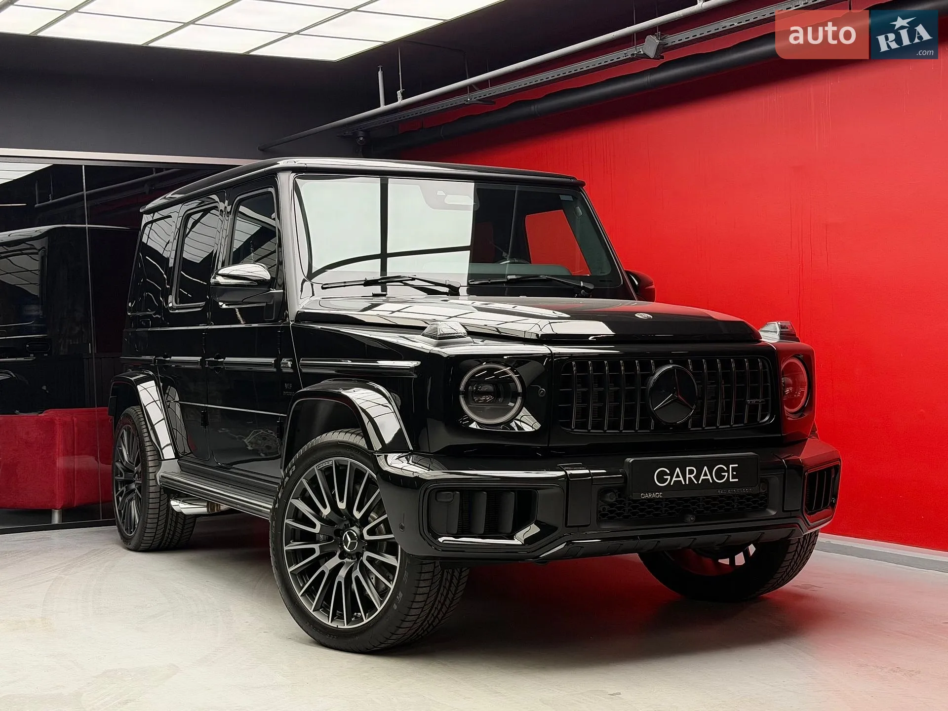2025 Mercedes-Benz G-klasse - фото 1