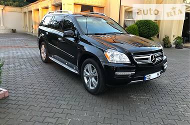 Mercedes-Benz GL-Class 2012 Mercedes-Benz GL-Class 2012