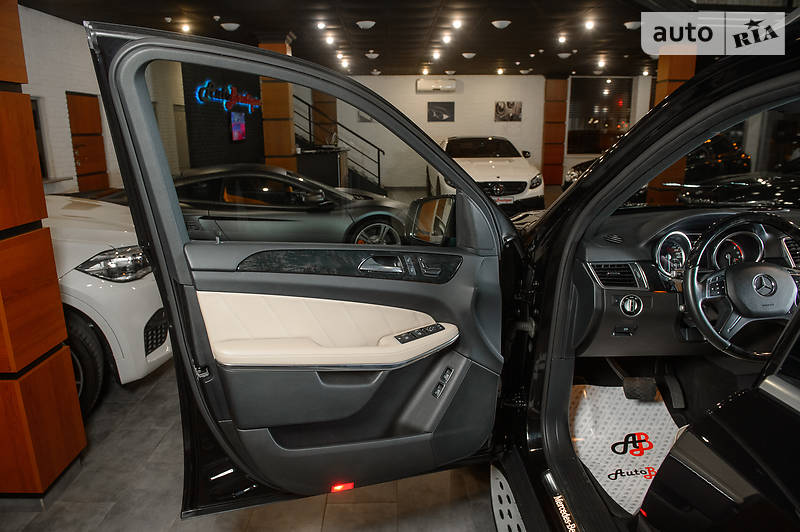 Позашляховик / Кросовер Mercedes-Benz GL-Class 2013 в Одесі